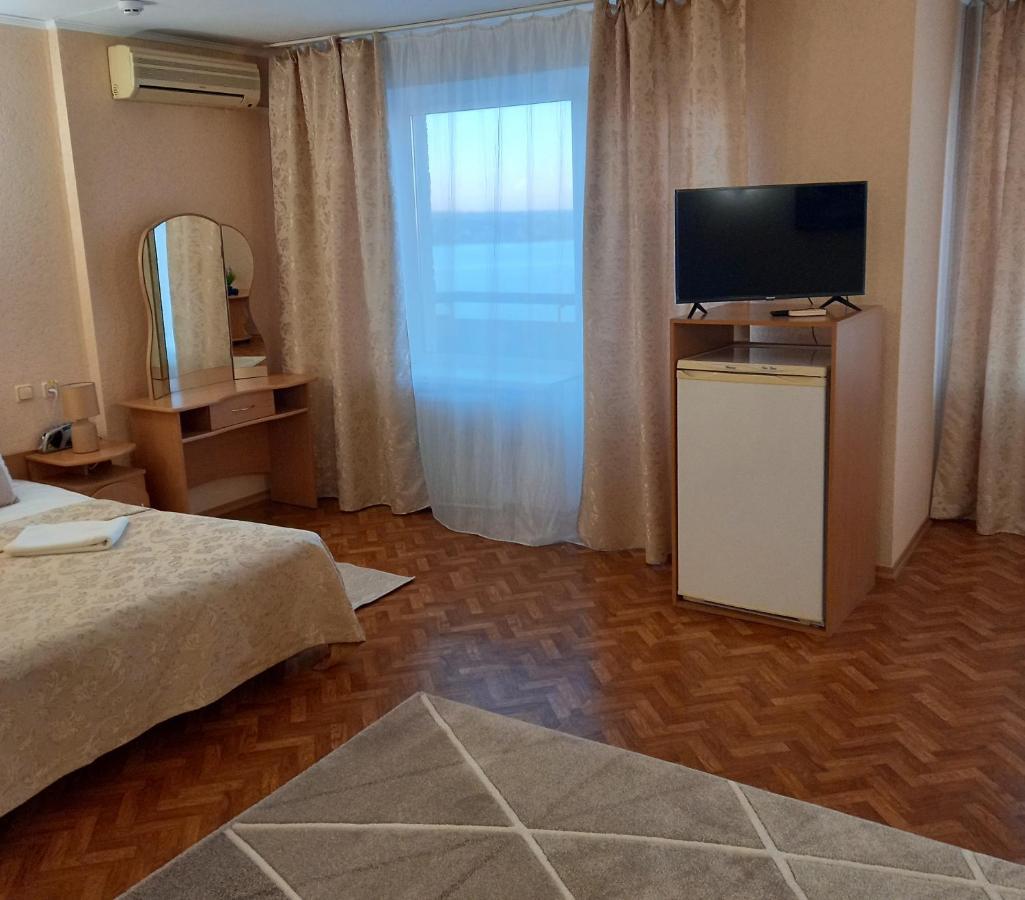 Mykolayiv Tourist Hotel Миколаїв Екстер'єр фото