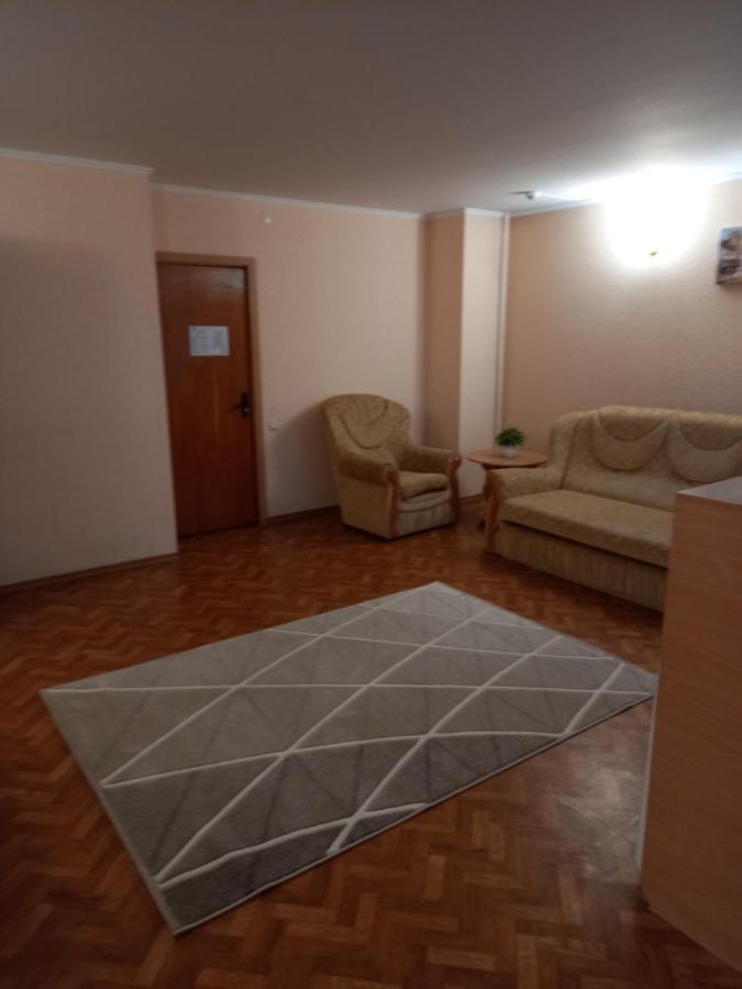 Mykolayiv Tourist Hotel Миколаїв Екстер'єр фото