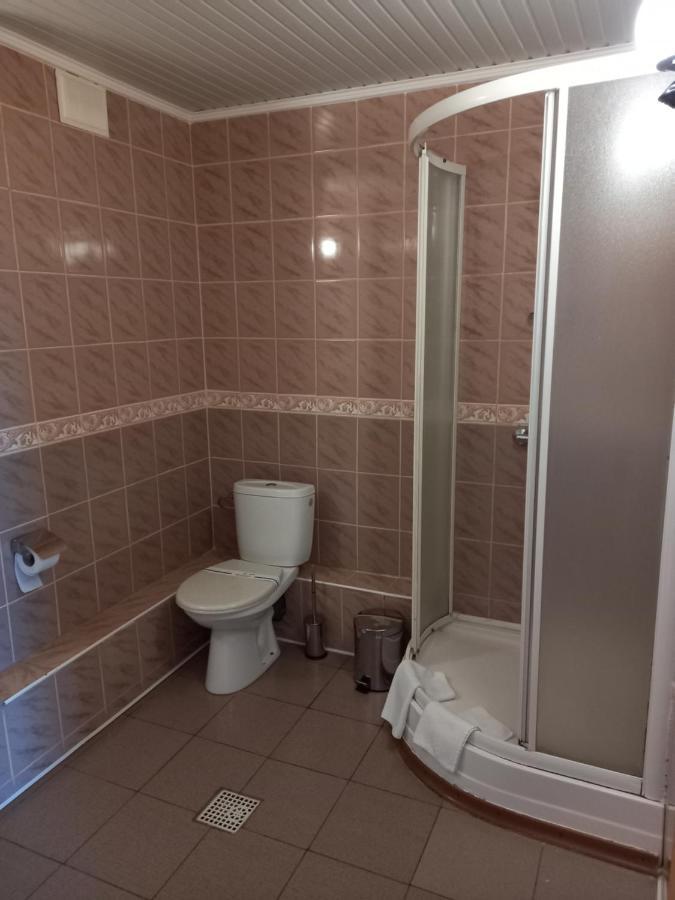 Mykolayiv Tourist Hotel Миколаїв Екстер'єр фото