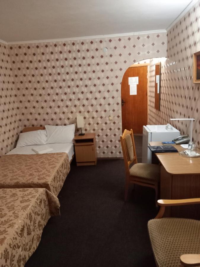 Mykolayiv Tourist Hotel Миколаїв Екстер'єр фото