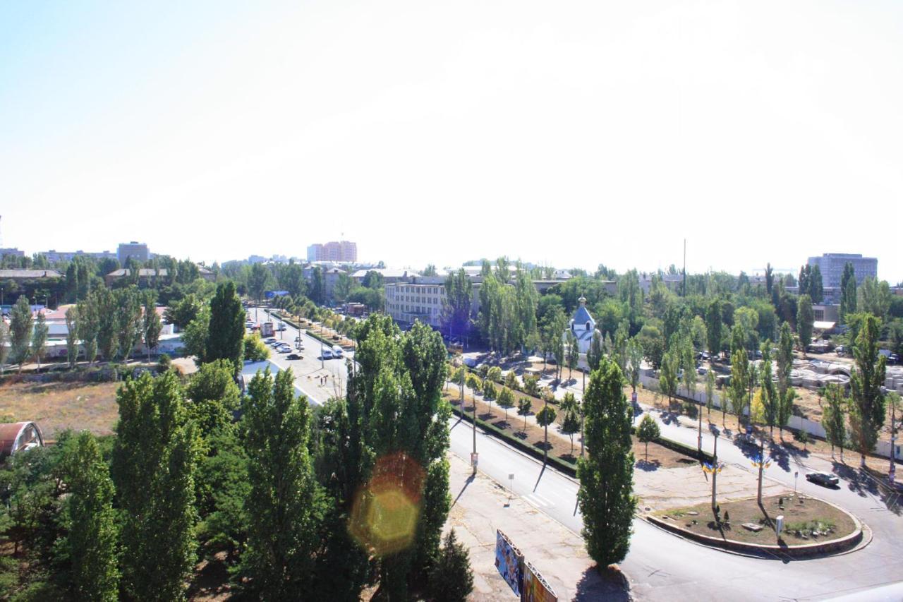 Mykolayiv Tourist Hotel Миколаїв Екстер'єр фото